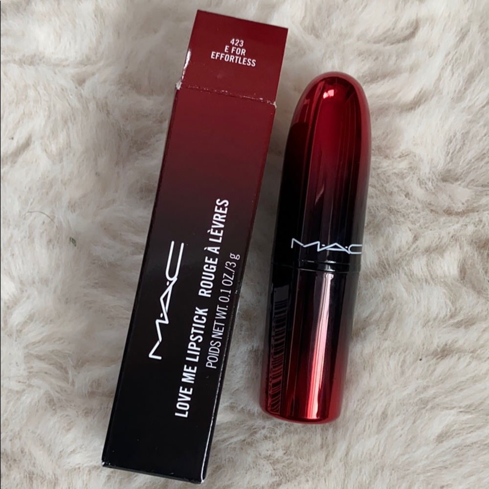 MAC love me lipstick